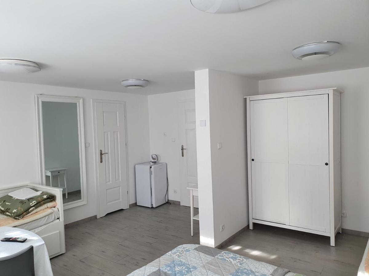 Viator Apartment Ustka Exterior photo