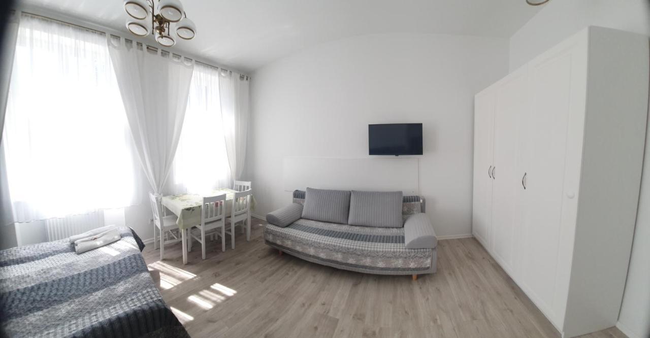 Viator Apartment Ustka Exterior photo