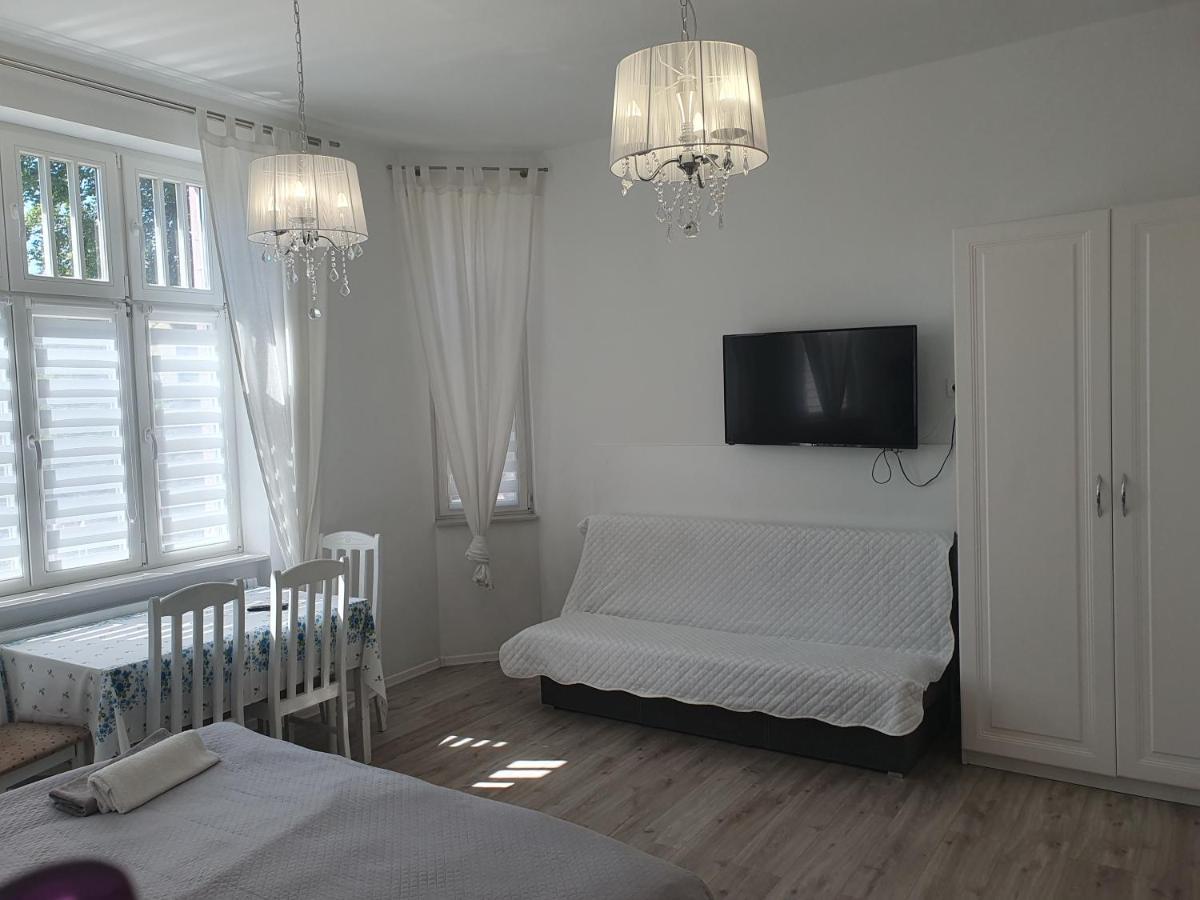 Viator Apartment Ustka Exterior photo